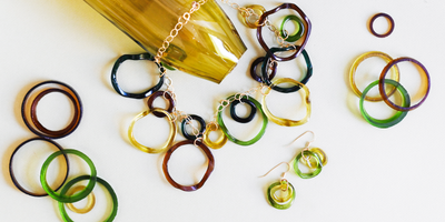 Fall Colors, Drinks and Jewelry: Embracing The Transition to Fall (with a glass of wine in hand)
