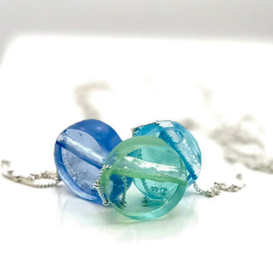 Gloss – Smart Glass Jewelry